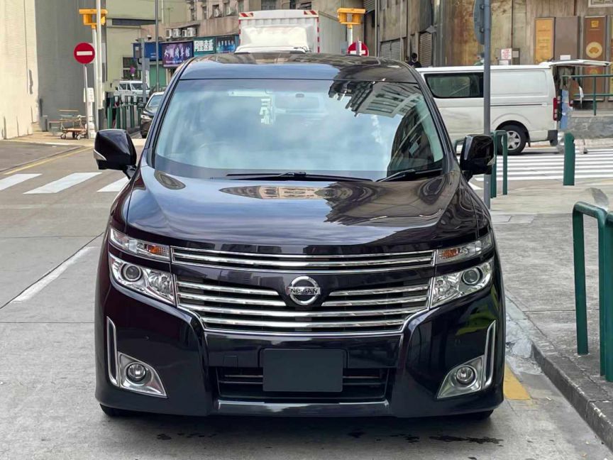 Nissan日產 Elgrand