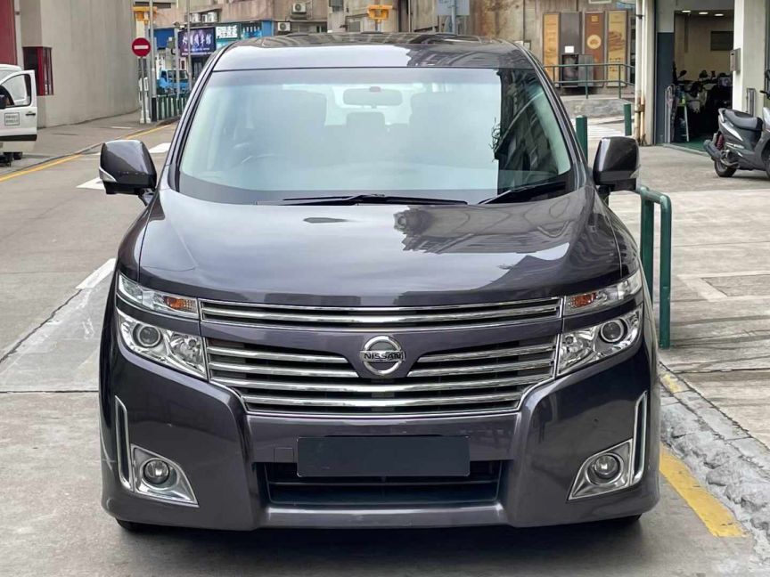 Nissan日產 Elgrand