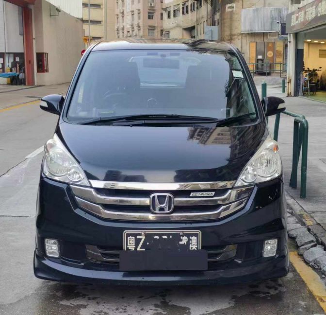 Honda本田 Stepwgn