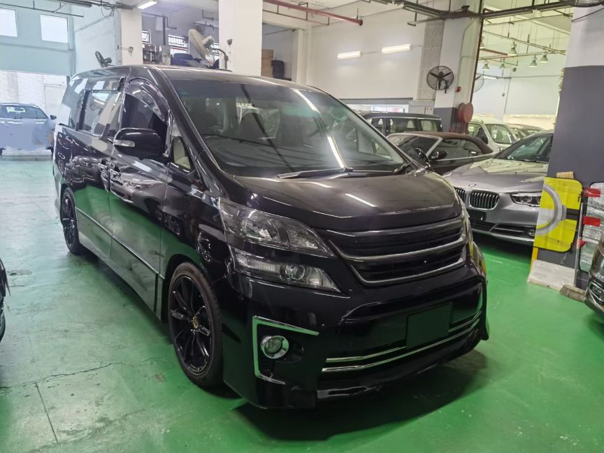 Toyota豐田 Vellfire