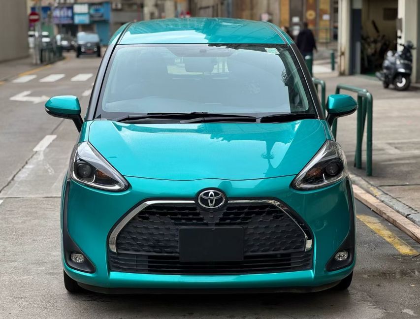 Toyota豐田 Sienta