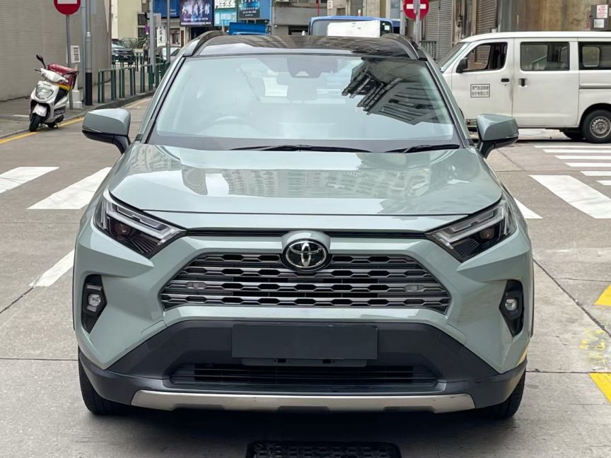 Toyota豐田 RAV4