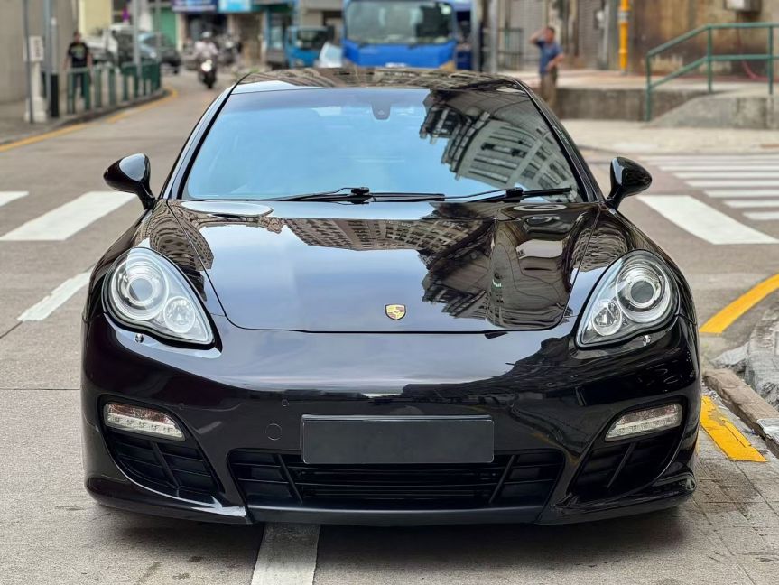 Porsche保時捷 Panamera