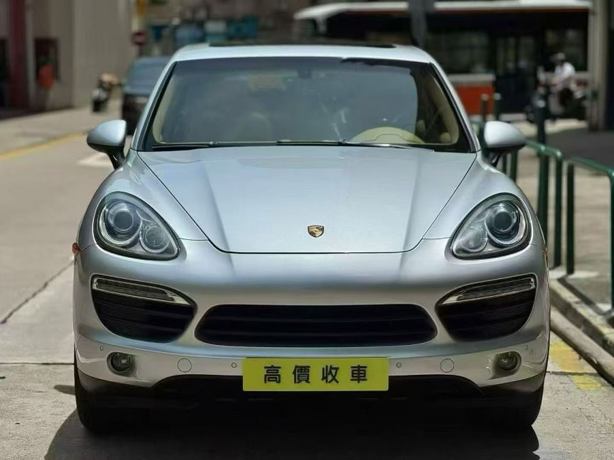 Porsche保時捷 Cayenne