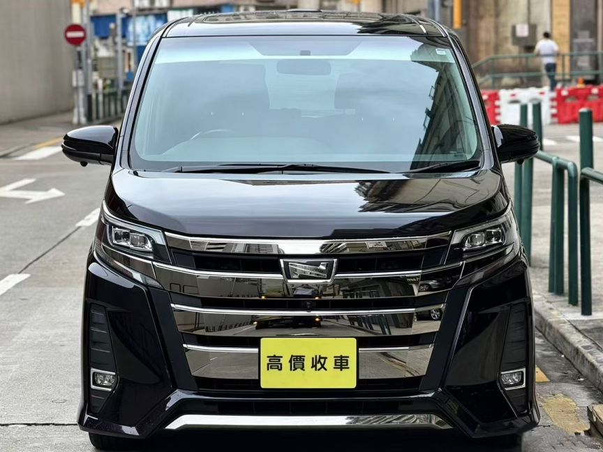 Toyota豐田 NOAH