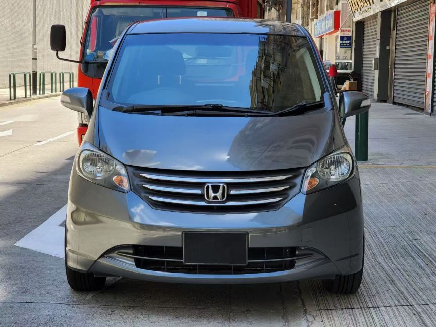 Honda本田 FREED