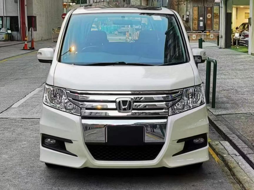 Honda本田 Stepwgn