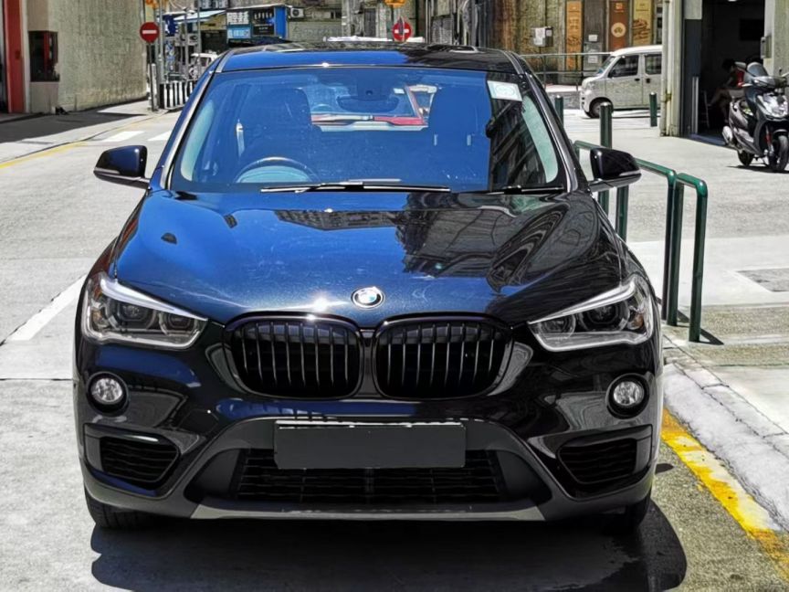 BMW寶馬 X1