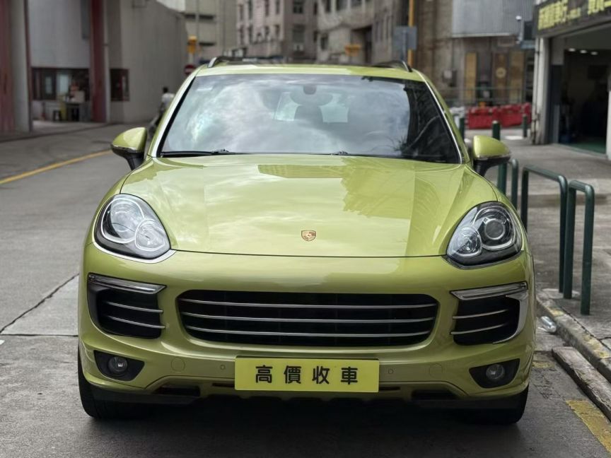 Porsche保時捷 Cayenne